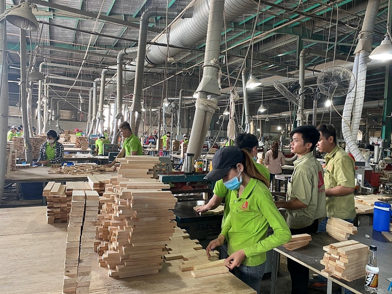 Nhu cầu thị trường thay đổi: Ngành gỗ phải đổi thay 